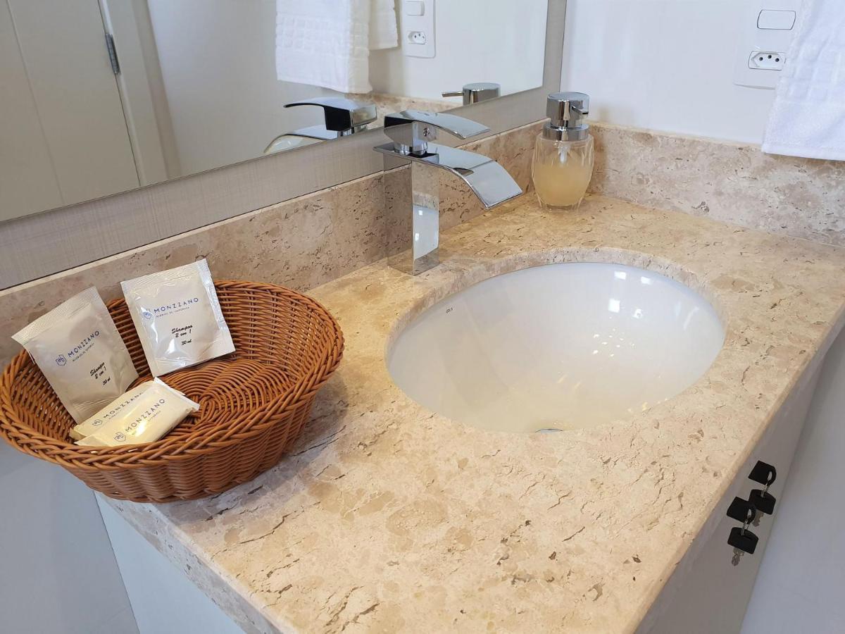 Apto Luxo 800M R. Coberta | 2 Suites | Mobiliado グラマド エクステリア 写真