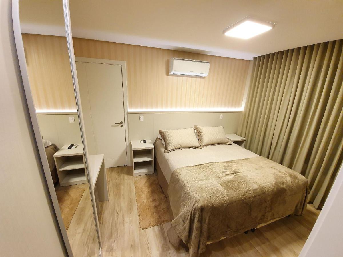 Apto Luxo 800M R. Coberta | 2 Suites | Mobiliado グラマド エクステリア 写真