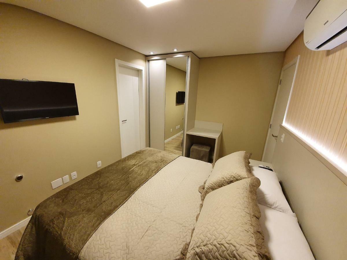 Apto Luxo 800M R. Coberta | 2 Suites | Mobiliado グラマド エクステリア 写真