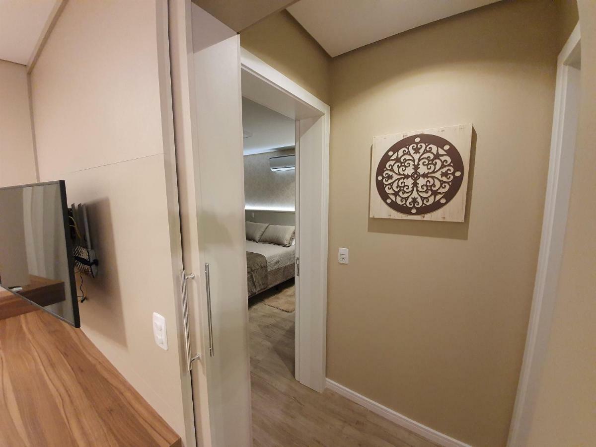 Apto Luxo 800M R. Coberta | 2 Suites | Mobiliado グラマド エクステリア 写真