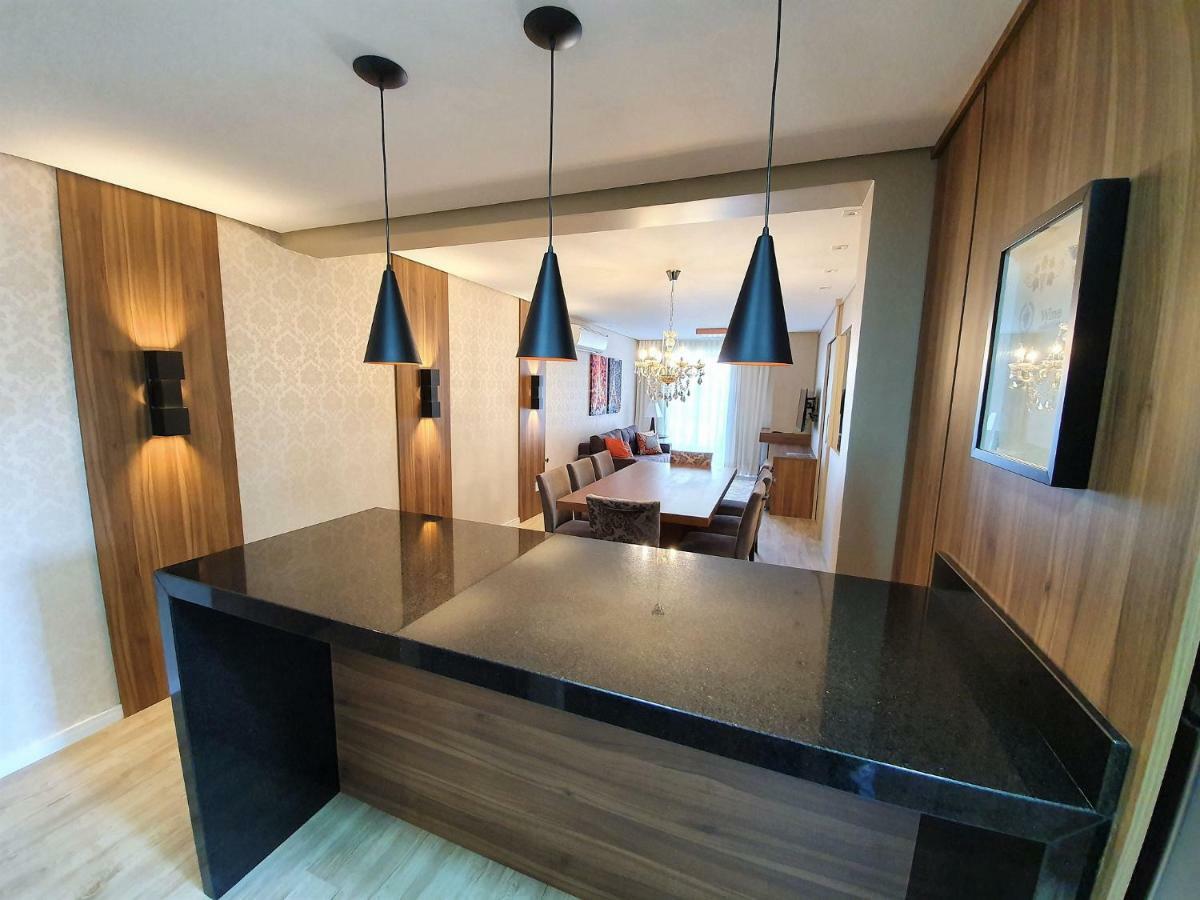 Apto Luxo 800M R. Coberta | 2 Suites | Mobiliado グラマド エクステリア 写真